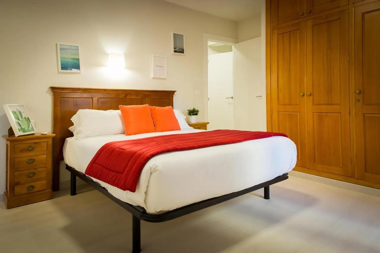 Apartment 3 Dormitorios Con Balcon Junto Calle Larios Malaga