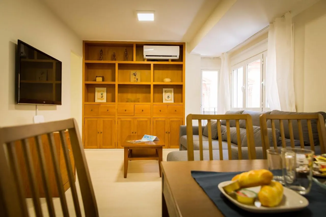 Lägenhet 3 Dormitorios Con Balcon Junto Calle Larios Málaga
